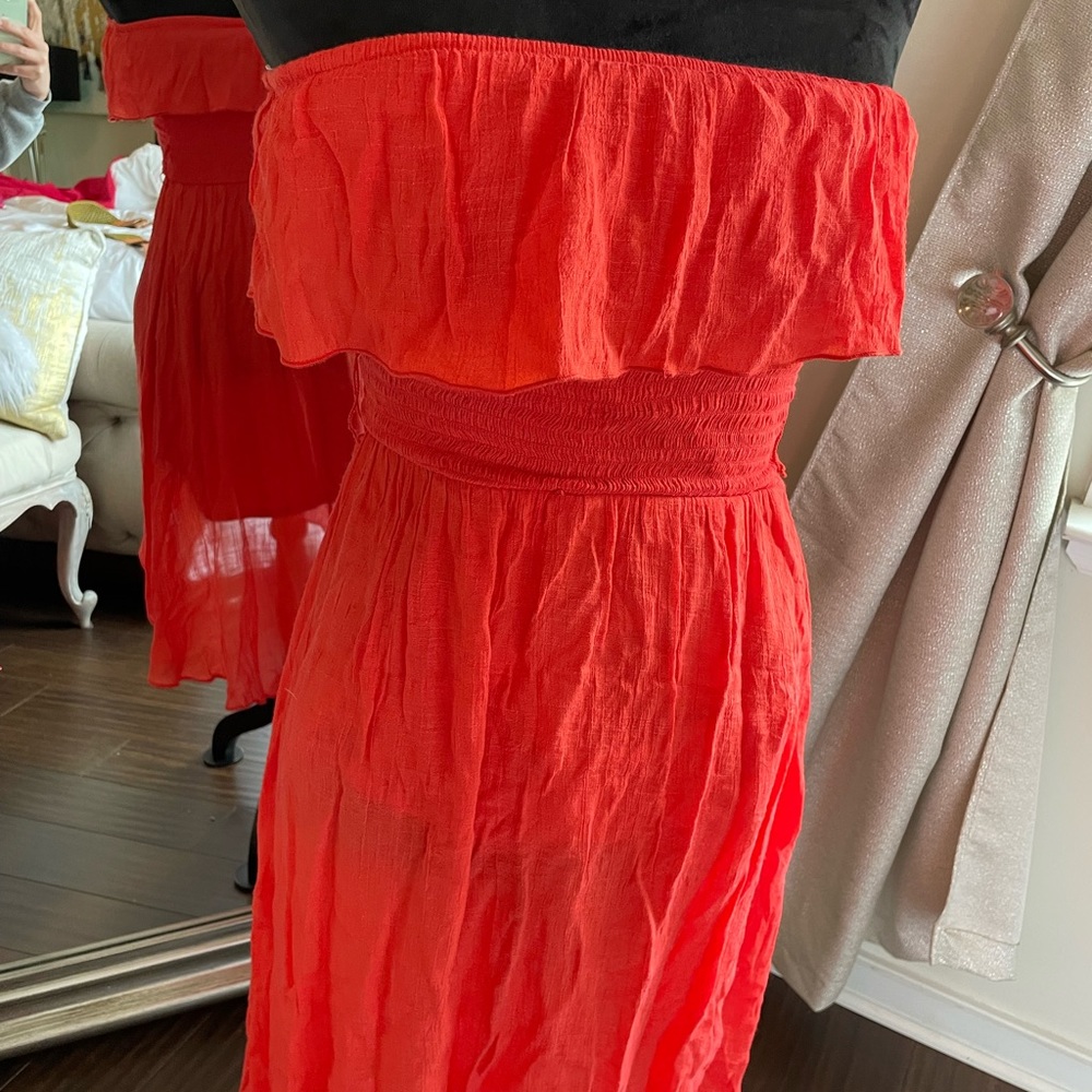 Bright sundress just in time for spring!